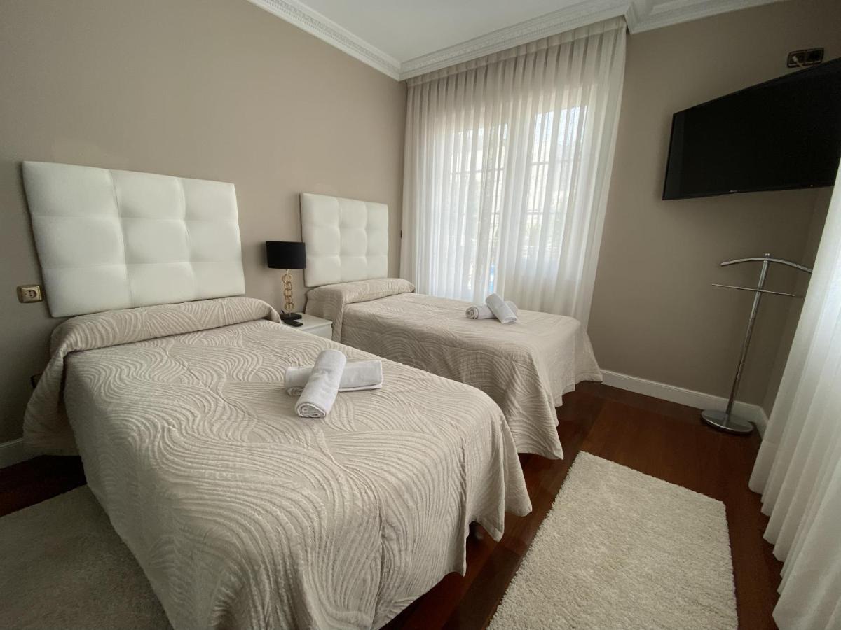 קסטרו אורדיאלס Villa Olympia מראה חיצוני תמונה
